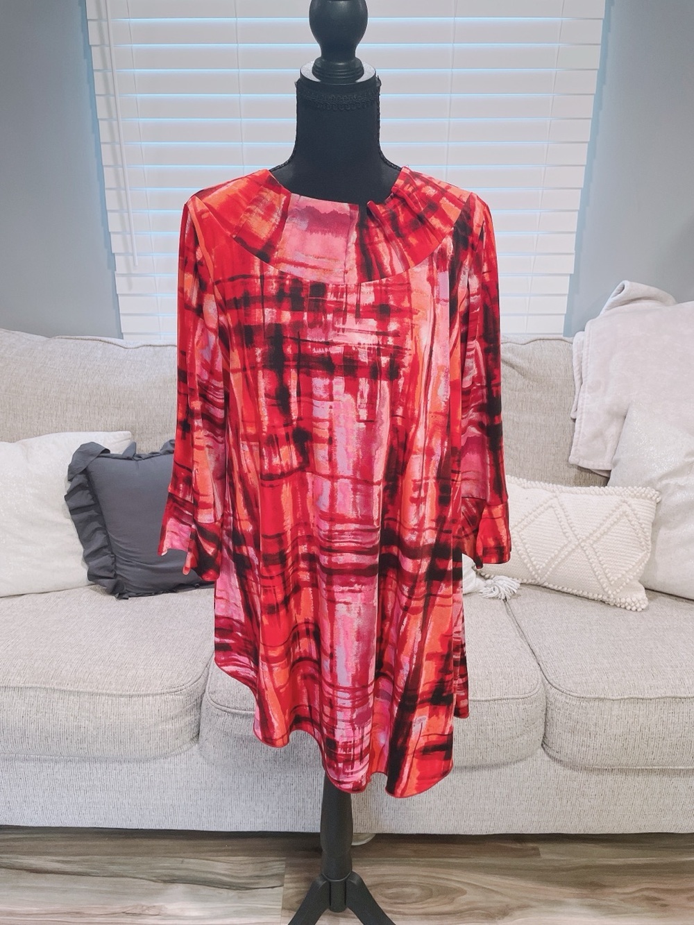 Zadie B’s Red Plaid Asymmetrical Tunic Top Size L